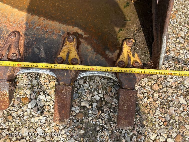 image for item EW1555 1971 Caterpillar 977K dozer