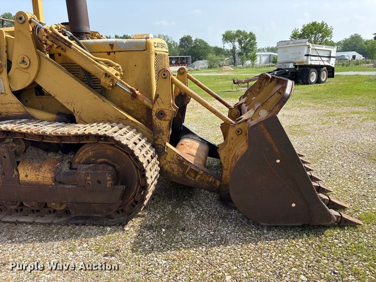 image for item EW1555 1971 Caterpillar 977K dozer