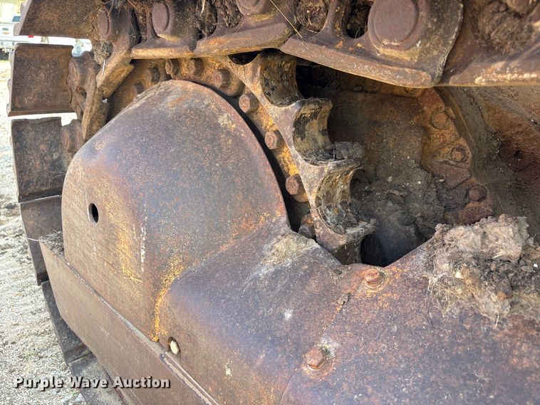 image for item EW1555 1971 Caterpillar 977K dozer