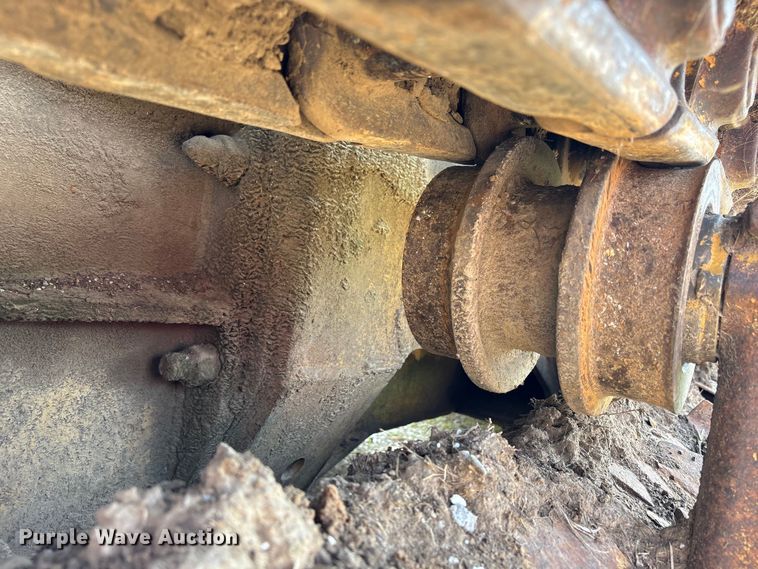 image for item EW1555 1971 Caterpillar 977K dozer
