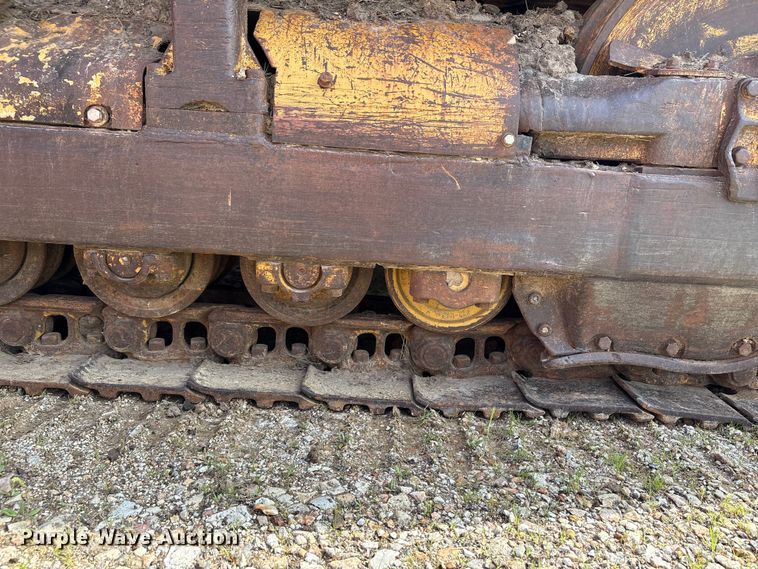 image for item EW1555 1971 Caterpillar 977K dozer