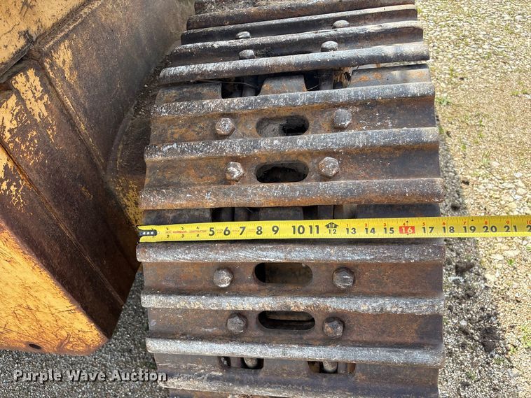 image for item EW1555 1971 Caterpillar 977K dozer
