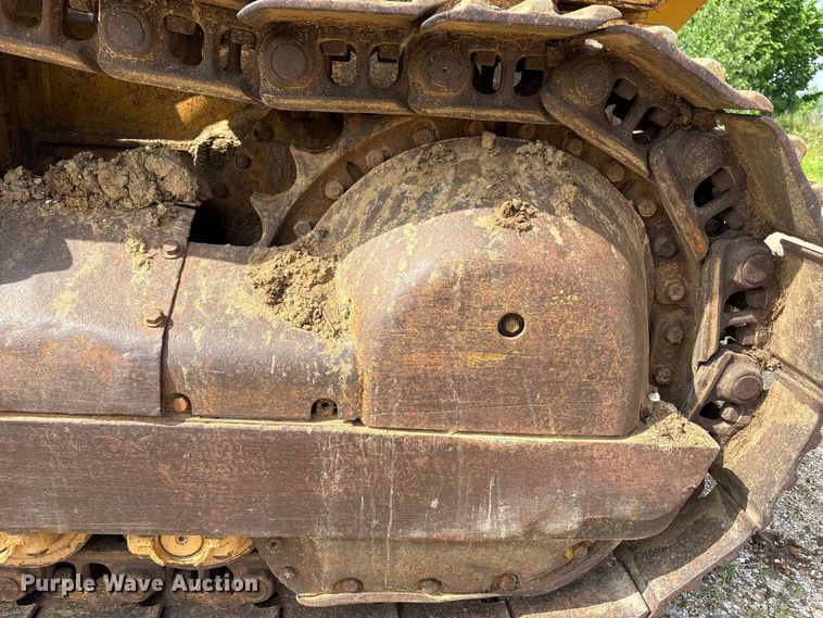 image for item EW1555 1971 Caterpillar 977K dozer