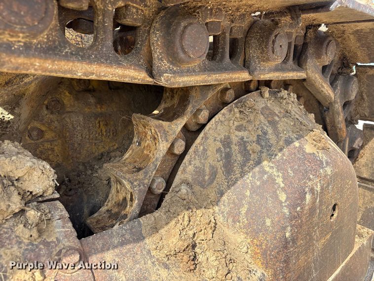 image for item EW1555 1971 Caterpillar 977K dozer