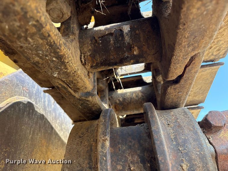 image for item EW1555 1971 Caterpillar 977K dozer