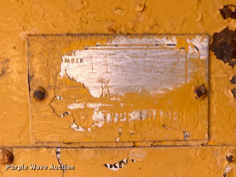image for item EW1555 1971 Caterpillar 977K dozer