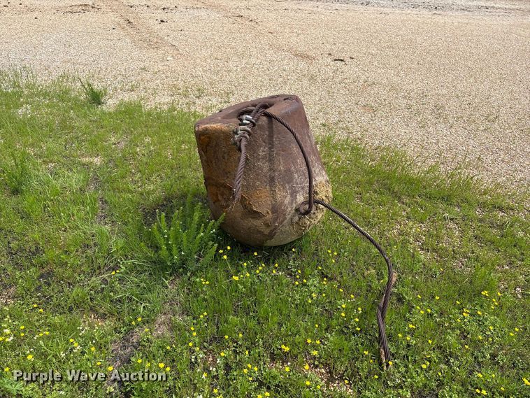image for item EW1556 Wrecking ball