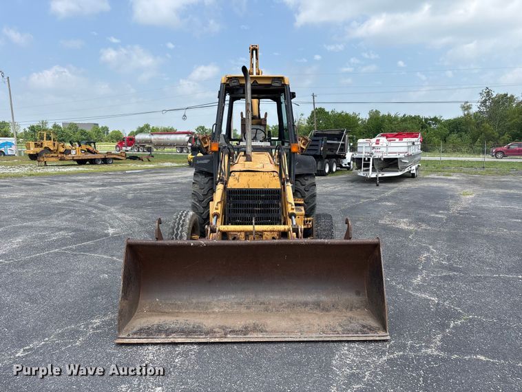 image for item EW1557 Ford 555D backhoe