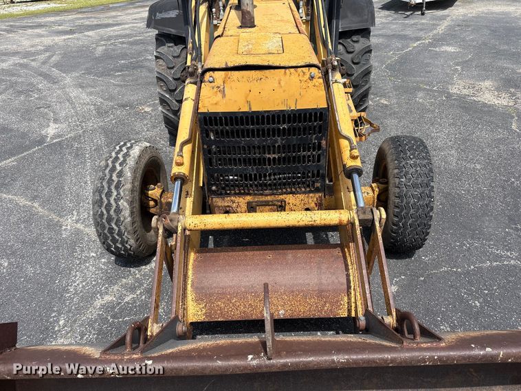 image for item EW1557 Ford 555D backhoe