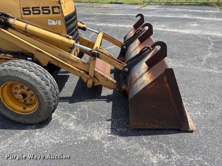 image for item EW1557 Ford 555D backhoe