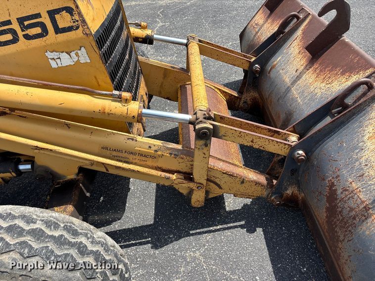 image for item EW1557 Ford 555D backhoe