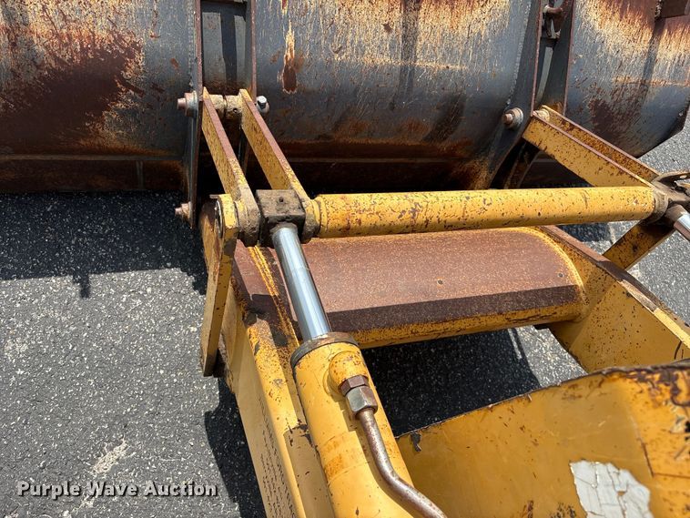 image for item EW1557 Ford 555D backhoe