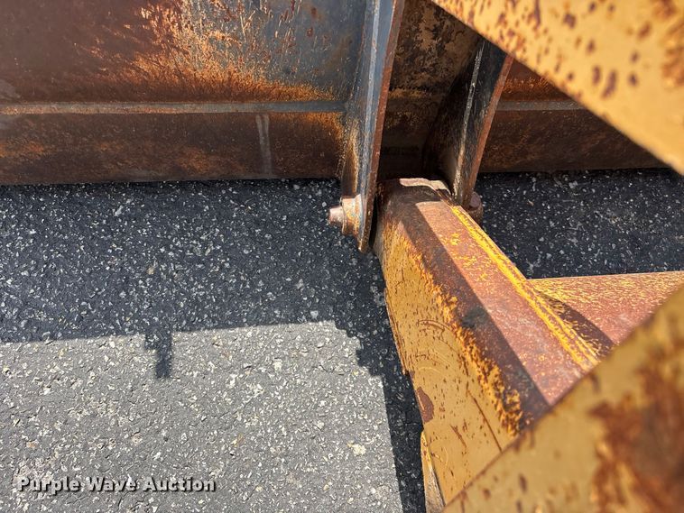 image for item EW1557 Ford 555D backhoe