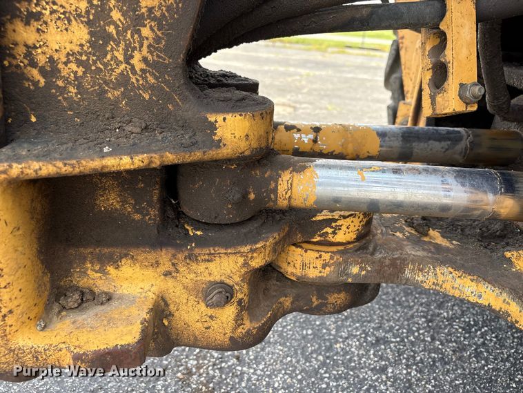 image for item EW1557 Ford 555D backhoe