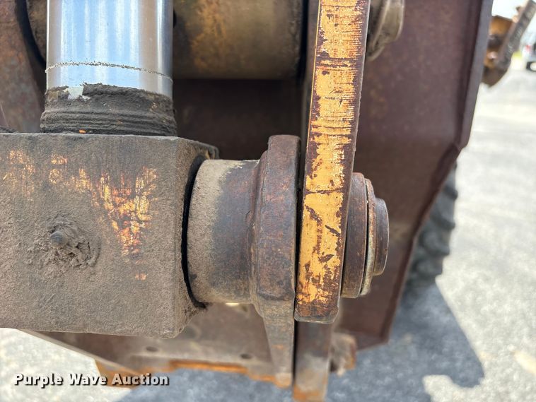 image for item EW1557 Ford 555D backhoe