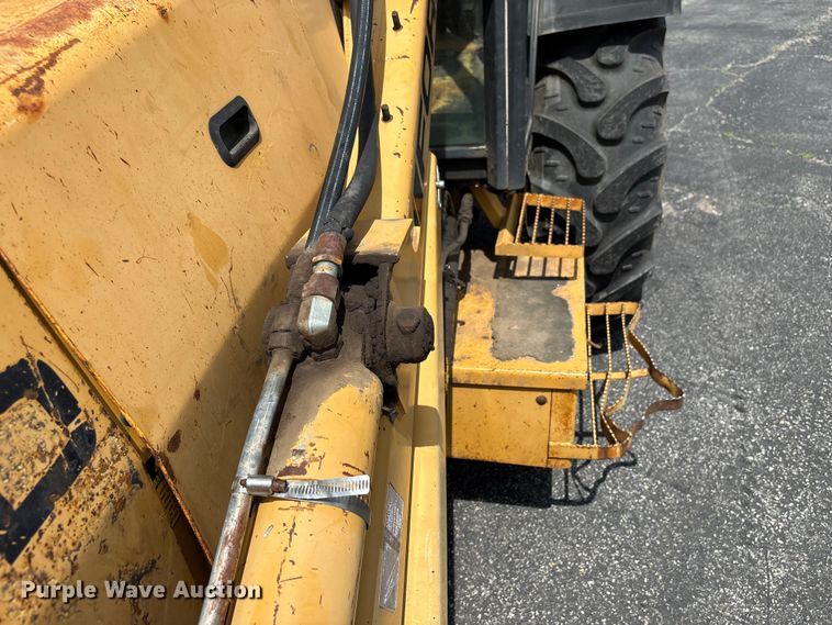 image for item EW1557 Ford 555D backhoe