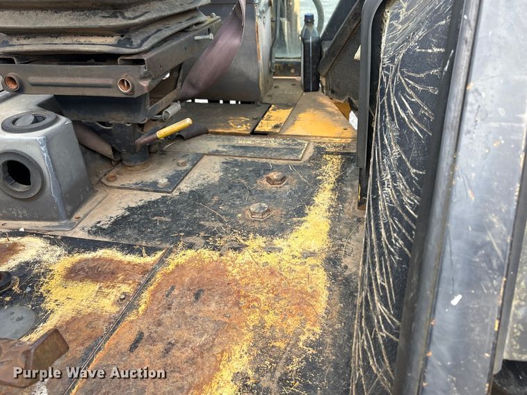 image for item EW1557 Ford 555D backhoe