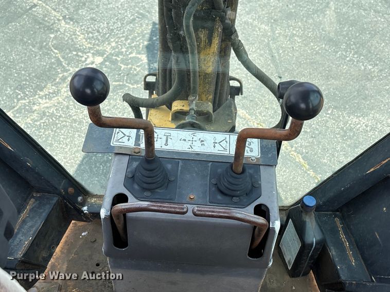 image for item EW1557 Ford 555D backhoe