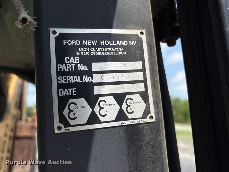 image for item EW1557 Ford 555D backhoe
