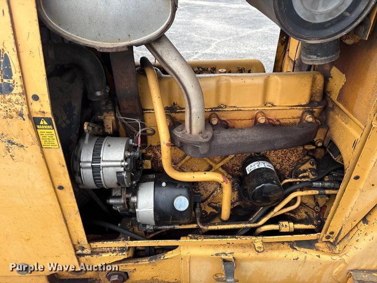 image for item EW1557 Ford 555D backhoe