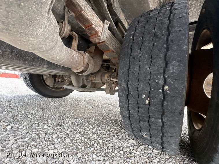 image for item EW1561 2019 Ford F550 Super Duty bucket truck