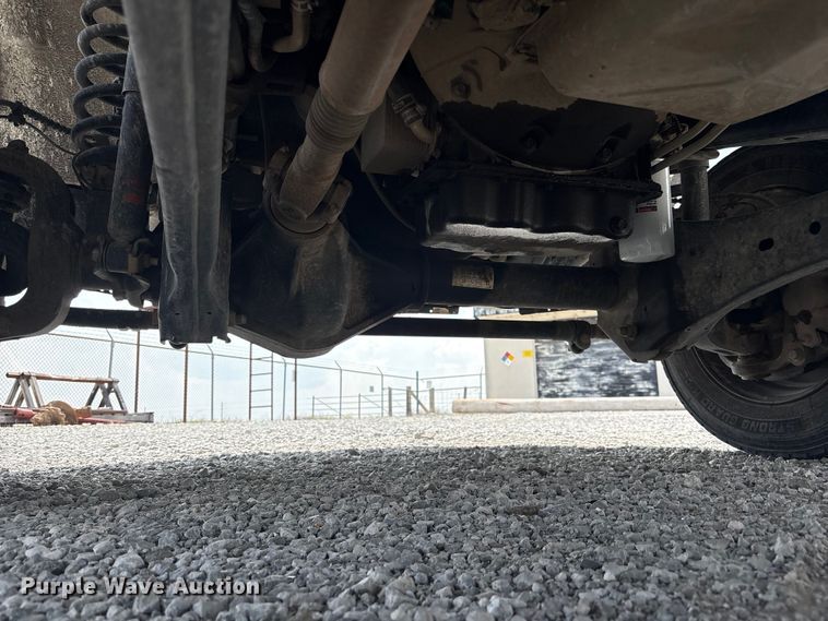 image for item EW1561 2019 Ford F550 Super Duty bucket truck