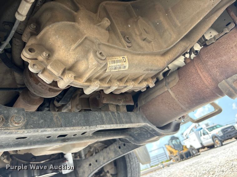 image for item EW1561 2019 Ford F550 Super Duty bucket truck