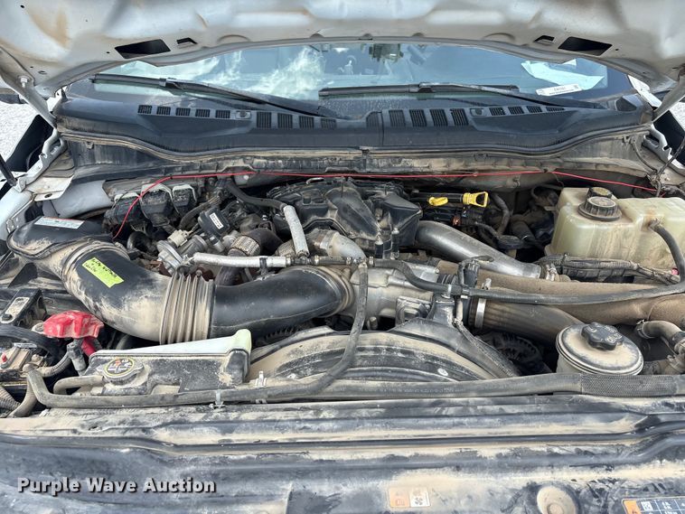 image for item EW1561 2019 Ford F550 Super Duty bucket truck