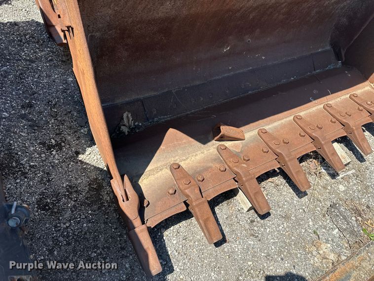 image for item EW1996 Cat (2) Crawler loader 4-in-1 buckets