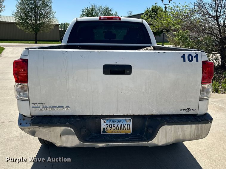 image for item EW1997 2011 Toyota Tundra Ext. Cab pickup truck