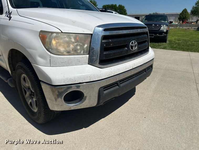image for item EW1997 2011 Toyota Tundra Ext. Cab pickup truck