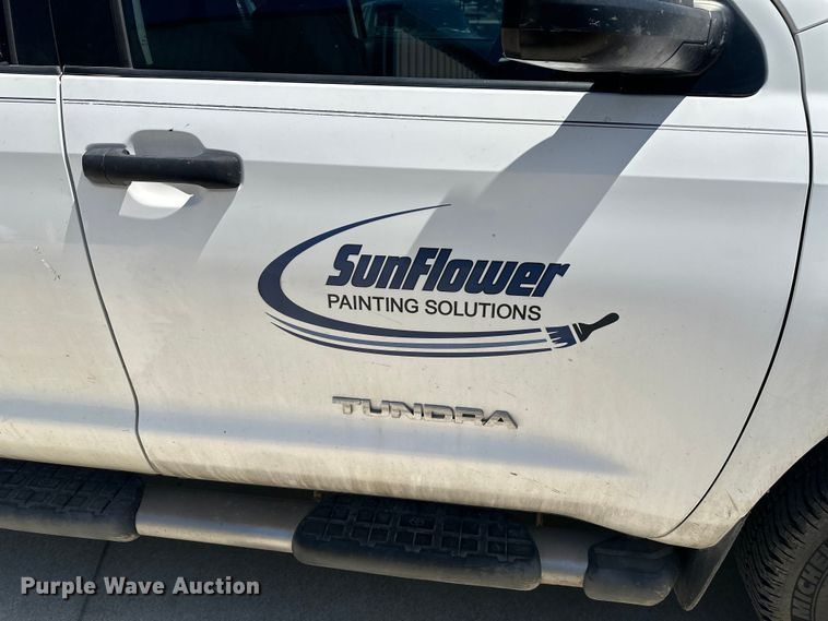 image for item EW1997 2011 Toyota Tundra Ext. Cab pickup truck