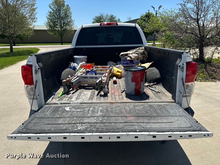 image for item EW1997 2011 Toyota Tundra Ext. Cab pickup truck