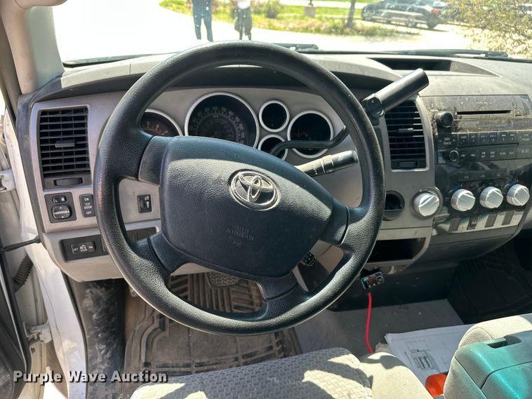 image for item EW1997 2011 Toyota Tundra Ext. Cab pickup truck