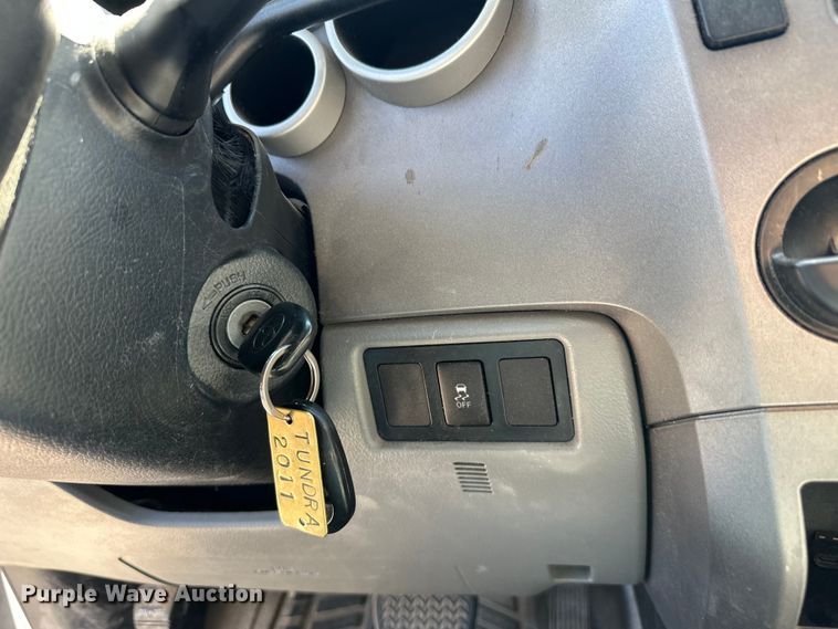 image for item EW1997 2011 Toyota Tundra Ext. Cab pickup truck