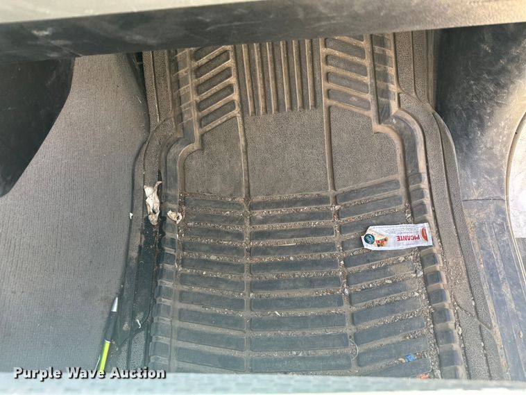 image for item EW1997 2011 Toyota Tundra Ext. Cab pickup truck