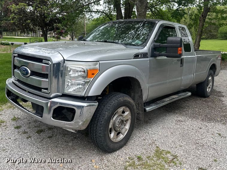 image for item EW2028 2012 Ford F250 Super Duty Ext. Cab pickup truck