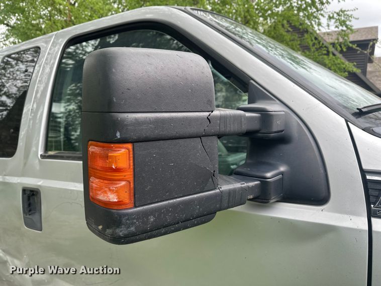 image for item EW2028 2012 Ford F250 Super Duty Ext. Cab pickup truck