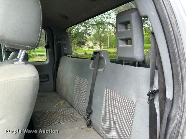 image for item EW2028 2012 Ford F250 Super Duty Ext. Cab pickup truck