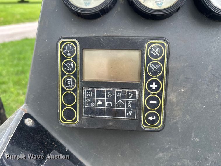 image for item EW2034 2011 Vermeer D9X13II directional boring unit