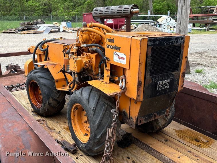 image for item FB3049 Case Mini-Sneaker cable plow