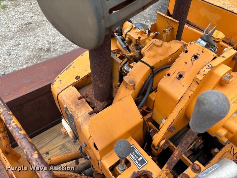 image for item FB3049 Case Mini-Sneaker cable plow