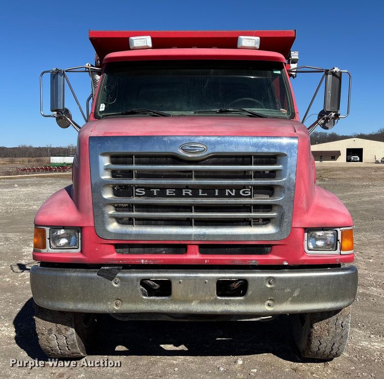 image for item FB3072 2005 Sterling L7500 dump truck