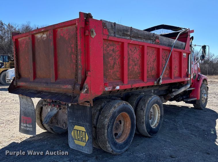 image for item FB3072 2005 Sterling L7500 dump truck