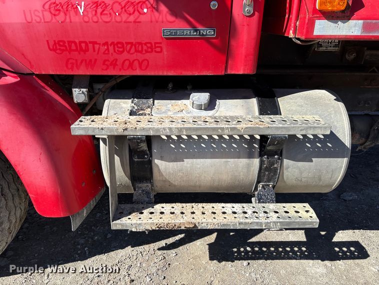 image for item FB3072 2005 Sterling L7500 dump truck