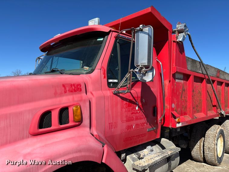 image for item FB3072 2005 Sterling L7500 dump truck