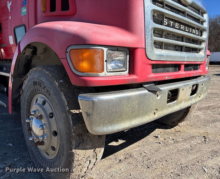 image for item FB3072 2005 Sterling L7500 dump truck