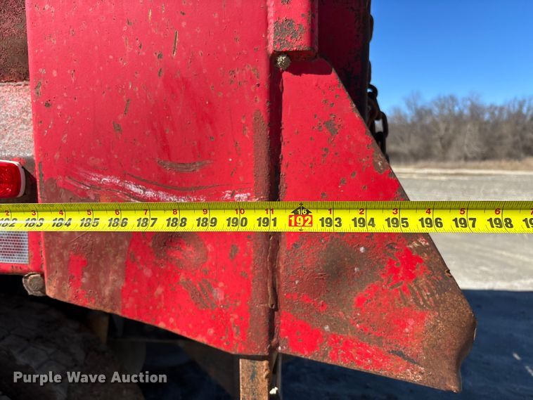 image for item FB3072 2005 Sterling L7500 dump truck