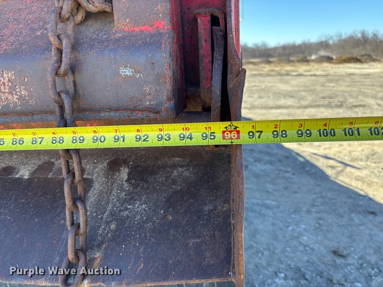image for item FB3072 2005 Sterling L7500 dump truck