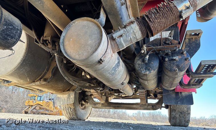 image for item FB3072 2005 Sterling L7500 dump truck